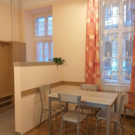 Tempo Courtyard Apartman Budapest Exterior foto