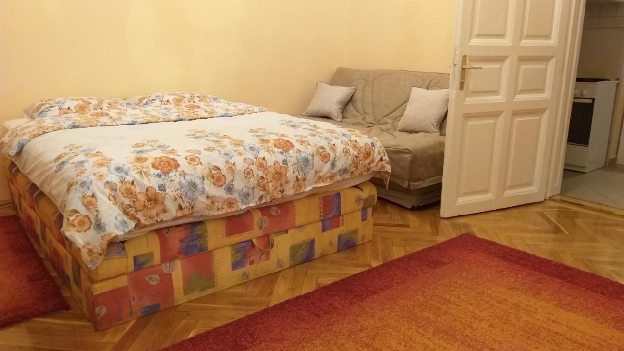 Tempo Courtyard Apartman Budapest Exterior foto